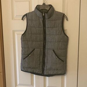 A New Day puffer vest black and white herringbone women’s medium
